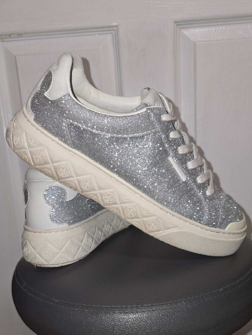 Tory Burch Ladybug 11 Silver Glitter Platform Sneakers Monogram Designer Shoes - Picture 4 of 10